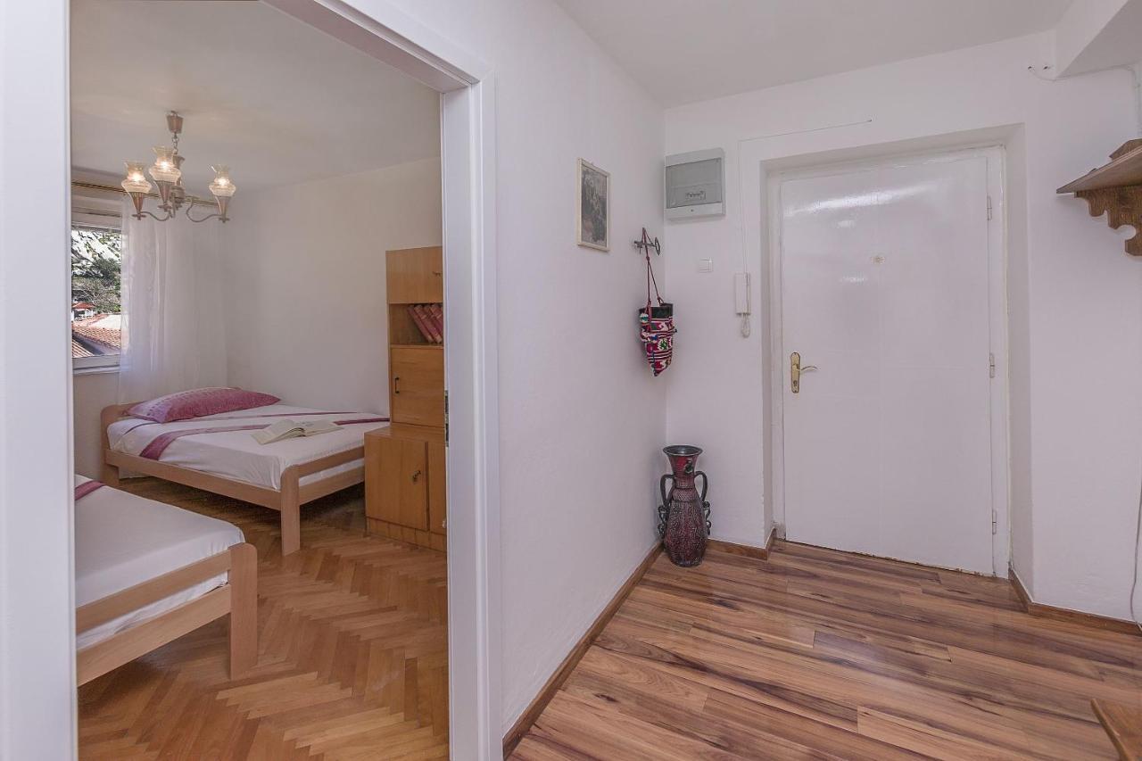 Apartment Nansy オミシュ エクステリア 写真